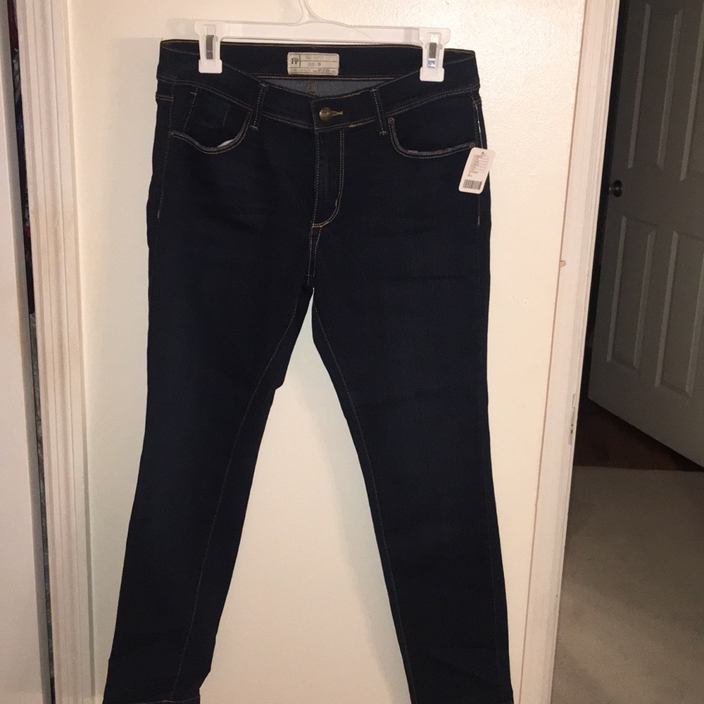 Free people dark wash crop skinny jeans size 30 - Picture 2 of 5